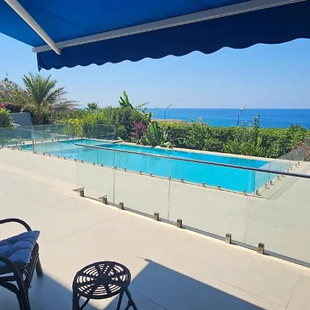Seafront Villa, Pool Kids Pool, Walkway * לאפיטוס