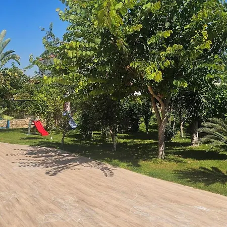 Seafront Villa, Pool Kids Pool, Walkway * לאפיטוס